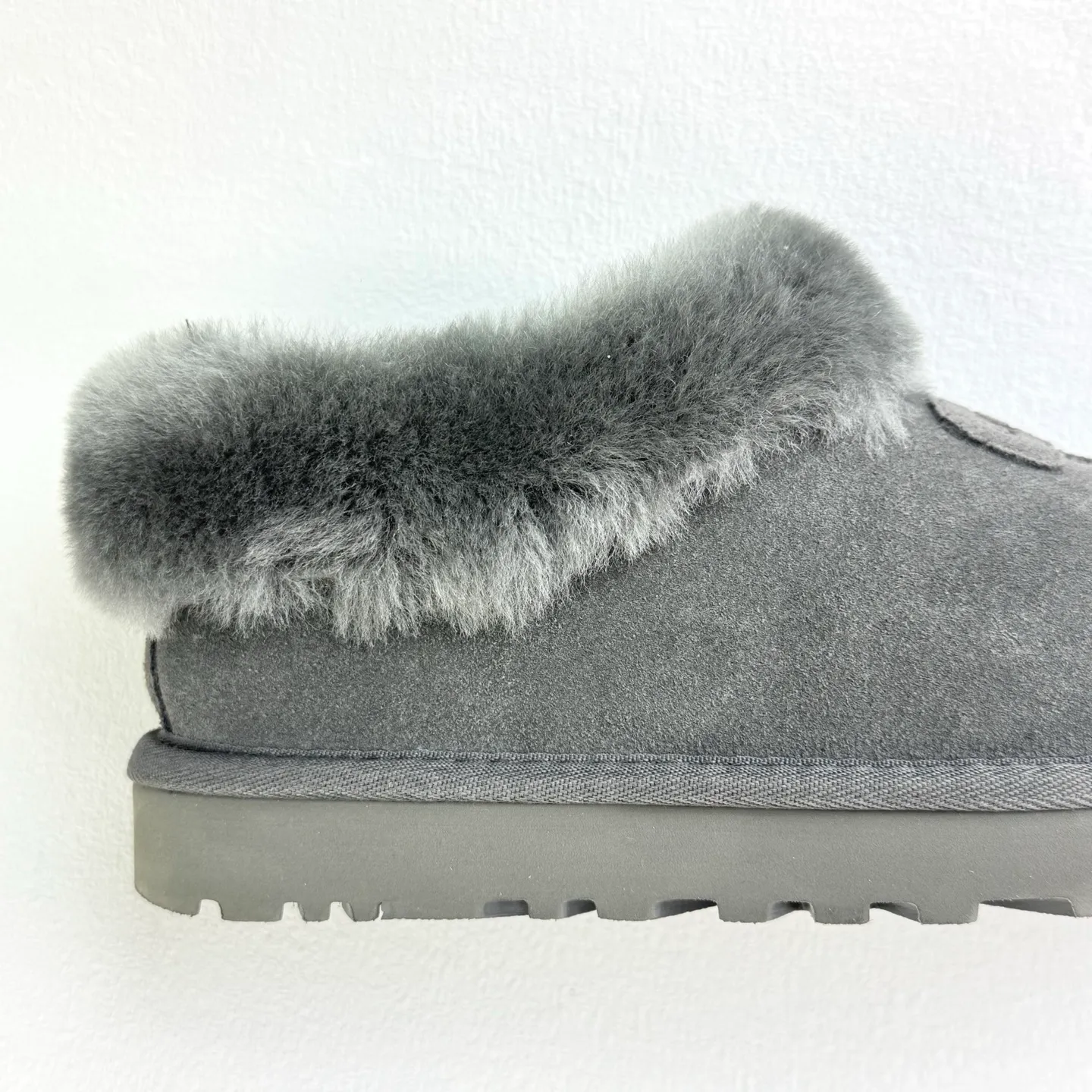 Self-pickup 💰400, store 150 UGG Tatzite glutinous pumps, easy to put on and take off, model 4810, casual slip-on fur shoes, short boots, color: maroon, reindeer, antelope brown, black, gray 𝚜𝚒𝚣𝚎: 𝟯𝟱-𝟰𝟬
